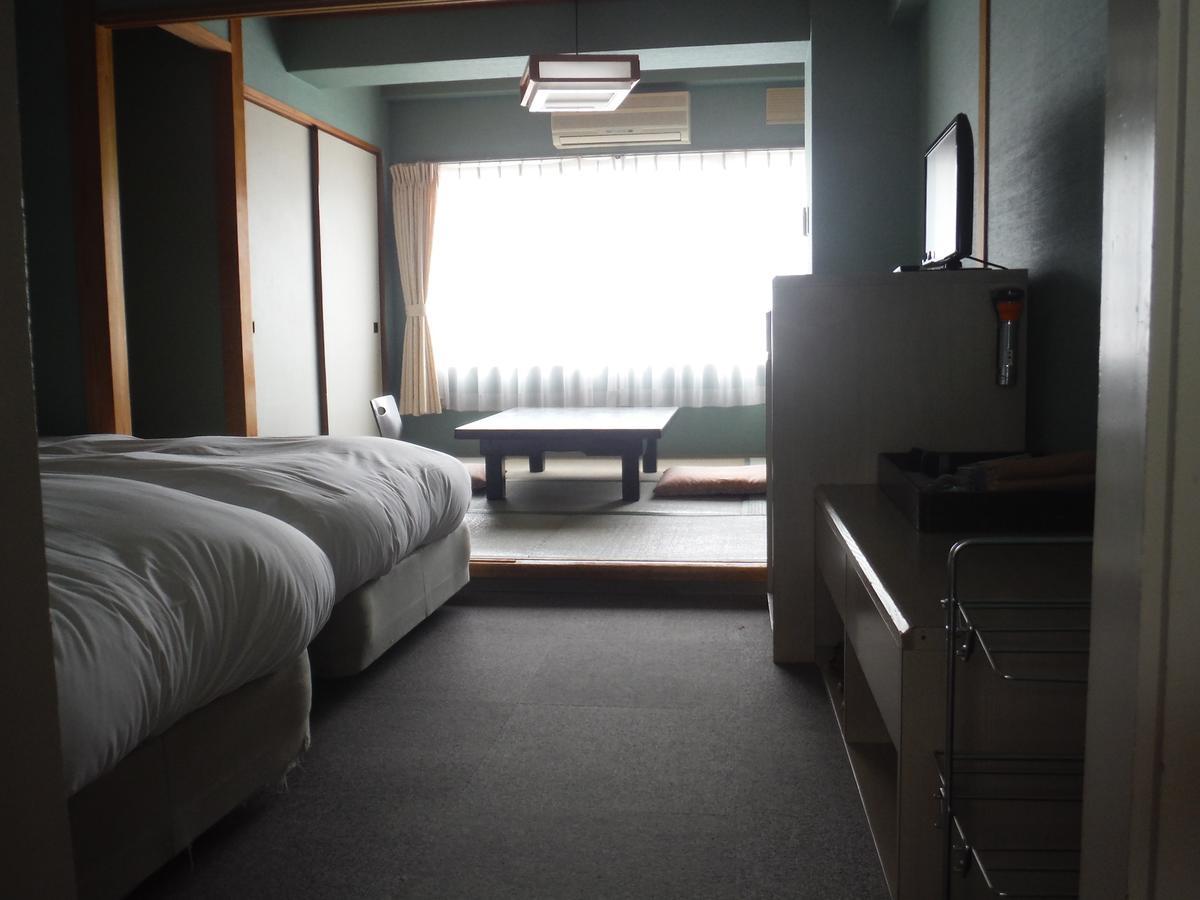 Hotel Sankeien Sapporo Exterior photo