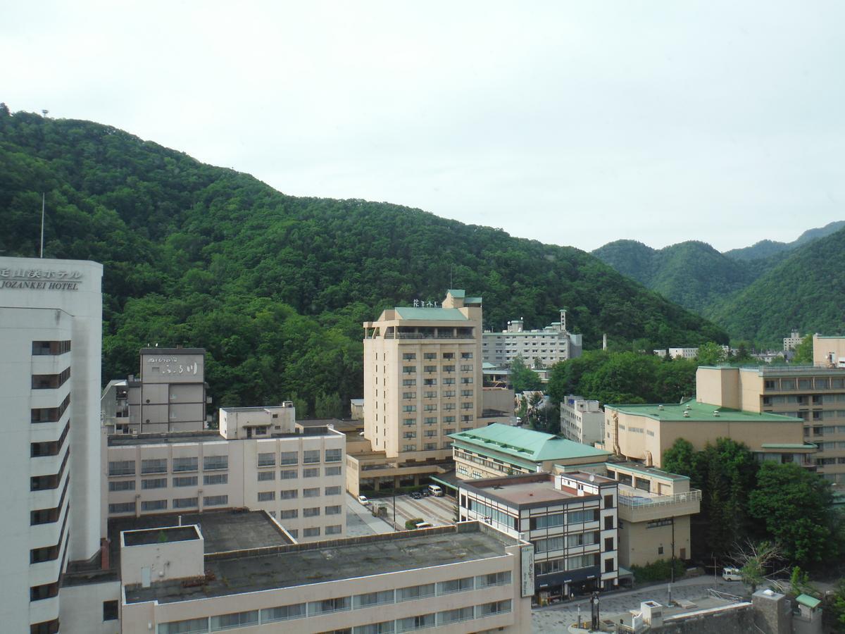 Hotel Sankeien Sapporo Exterior photo
